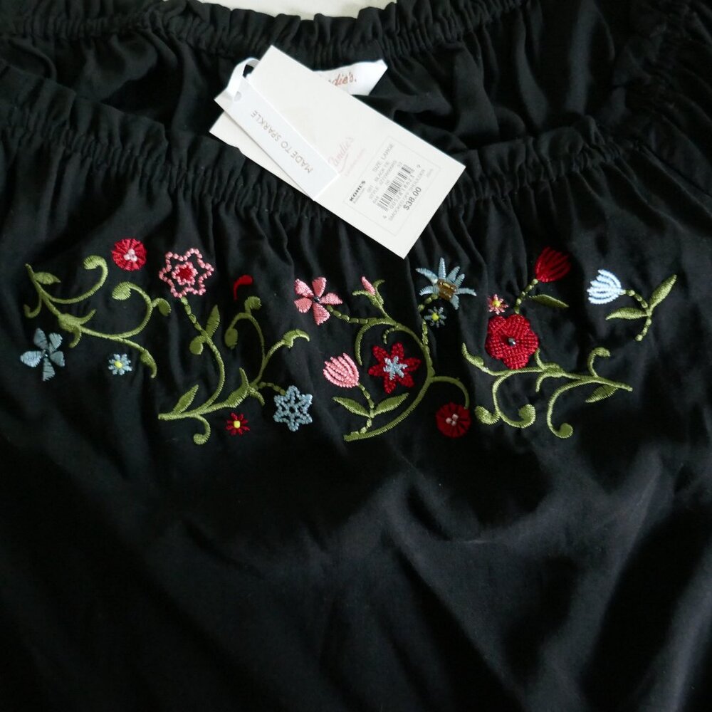 NWT vtg Candies black embroidered cropped boho peasant blouse 3/4 sleeves sz L - Picture 3 of 4